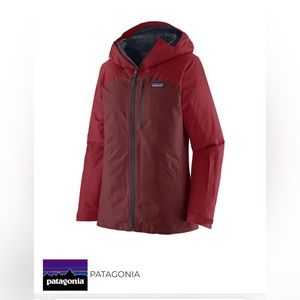 Small Patagonia Powdertown Women’s ski jacket